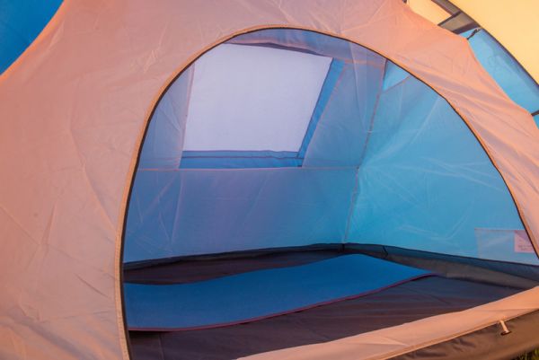 Намет 6-ти місцевий Coleman 1002