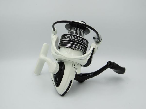 Котушка Gladiator Venus 2000 - 5+1bb