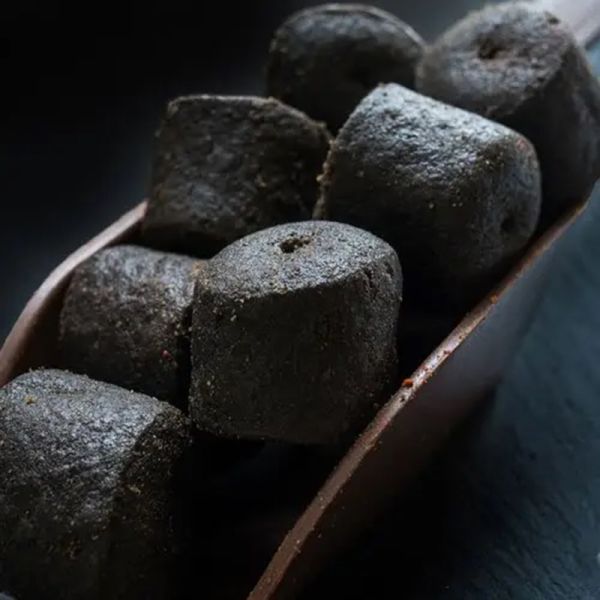 Пеллетс ТМ Carpio Big Cake Pre-Drilled - Halibut - Гранулы Ø28 мм