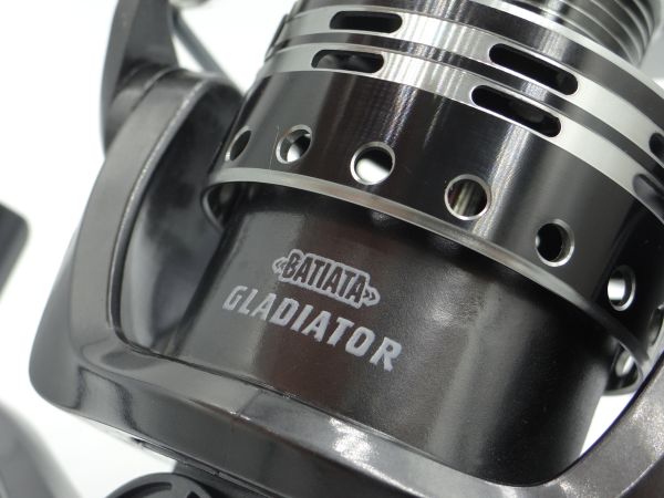 Котушка Gladiator Batiata - Baitrunner