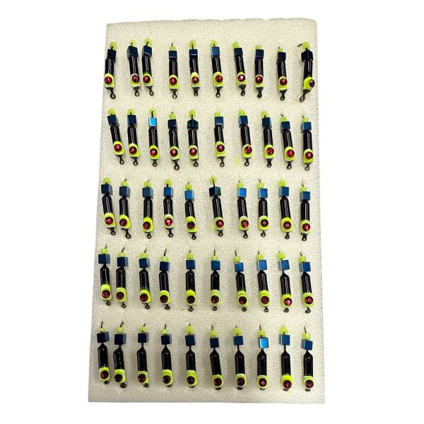 Мормишка Вольфрамова "Латишка" Гвоздик - Котяче око з кубиком блакитний - Ø2,2 мм - 0,5 г - Чорний - Латвія