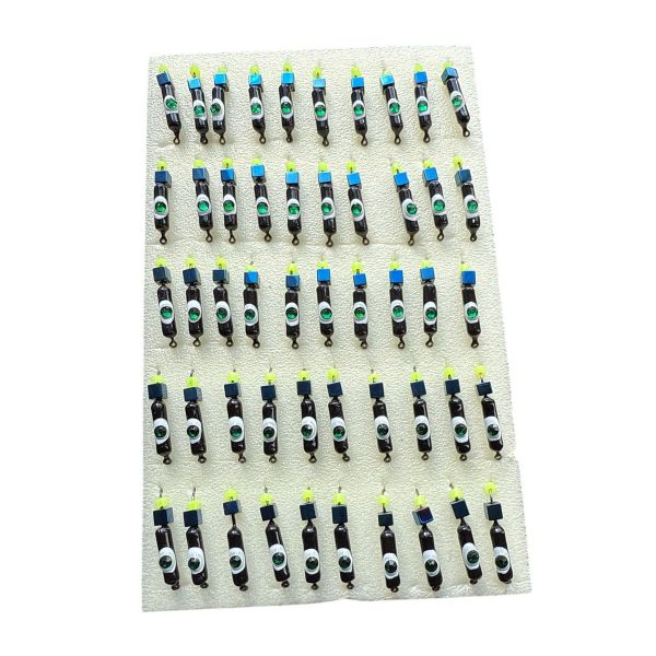 Мормишка Вольфрамова "Латишка" Гвоздик - Котяче око з кубиком блакитний - 0,5 г - МК1103