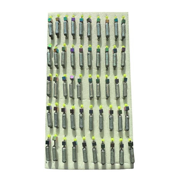 Мормишка Вольфрамова "Латишка" Гвоздик - З кубиком хамелеон - 0,5 г - МК1159