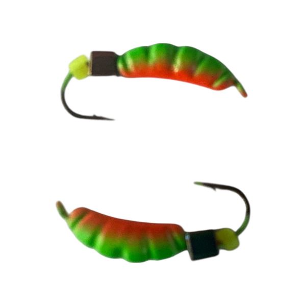 Мормишка Вольфрамова "Латишка" Личинка опариша - З кубиком хамелеон - Ø2,7 мм - 0,6 г - Зелено-червоний - Латвія